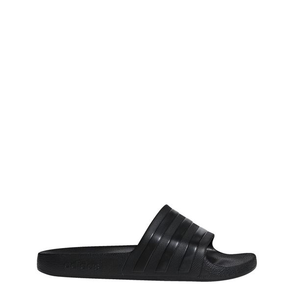 Klapki adilette Aqua. Czarne klapki ADIDAS, bez wzorów, bez obcasa. Za 99,95 zł.