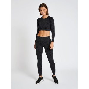 Damski bezszwowy crop top Hummel Mt Pi. Brązowe biustonosze Hummel, bez wzorów. Za 148,50 zł.