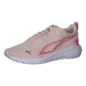 Buty treningowe damskie Puma Allday Active. Czarne buty sportowe Puma, bez wzorów, z gumy, bez zapięcia. Za 251,00 zł.