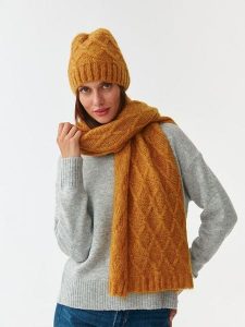 TATUUM Szal w kolorze żółtym - 170 x 43 cm rozmiar: onesize. Żółte szaliki Tatuum, bez wzorów. Za 95,99 zł.