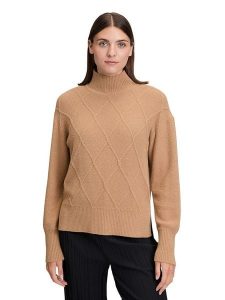 Betty Barclay Golf w kolorze karmelowym rozmiar: 48. Brązowe swetry oversize Betty Barclay, bez wzorów, ze splotem, bez ramiączek. Za 144,92 zł.