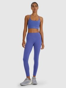 4F Legginsy treningowe szybkoschnące damskie - granatowe XS. Niebieskie legginsy 4f, bez wzorów, z dzianiny. Za 119,99 zł.