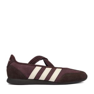 Baleriny adidas. Fioletowe balerinki ADIDAS, bez wzorów, bez obcasa, bez zapięcia. Za 279,99 zł.