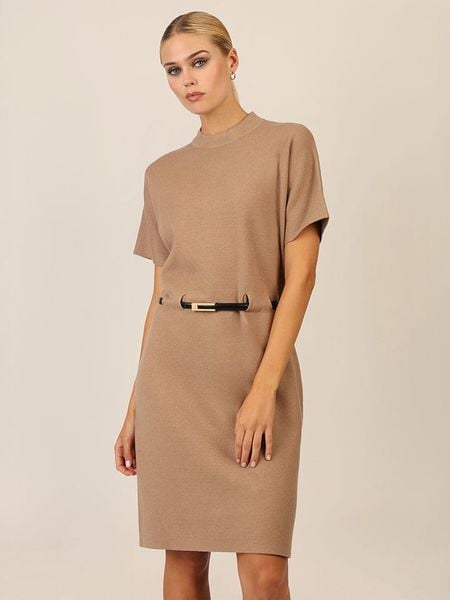 APART Sukienka dzianinowa w kolorze karmelowym rozmiar: 36/38. Brązowe sukienki Apart, bez wzorów, z dzianiny, bez kołnierzyka, bez ramiączek, midi. Za 222,41 zł.