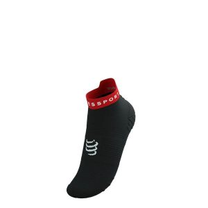 Skarpety do biegania Compressport Pro Racing Socks v4.0 Run Low. Czarne skarpetki Compressport, bez wzorów. Za 83,99 zł.