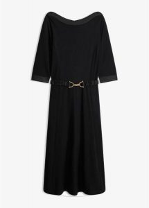 Sukienka z materiału punto di roma z satynowym paskiem. Czarne sukienki bonprix, bez wzorów, z satyny, eleganckie, bez kołnierzyka, bez ramiączek. Za 219,99 zł.