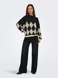 ONLY Sweter w kolorze czarno-kremowym rozmiar: M. Brązowe swetry oversize ONLY, m, bez wzorów, ze splotem, bez ramiączek. Za 157,35 zł.
