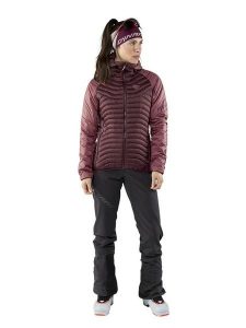 DYNAFIT Kurtka narciarska "Speed Insulation" w kolorze bordowym rozmiar: S. Czerwone kurtki sportowe Dynafit, s, bez wzorów, z nylonu, bez kaptura, narciarskie. Za 590,20 zł.