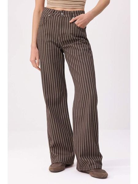 Trendyol Dżinsy - Comfort fit - w kolorze brązowym rozmiar: 36. Brązowe jeansy Trendyol, bez wzorów, z bawełny, z podwyższonym stanem. Za 132,98 zł.