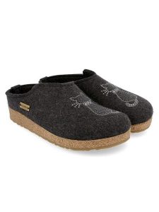 HAFLINGER Kapcie w kolorze antracytowym rozmiar: 39. Czarne kapcie HAFLINGER, bez wzorów, z materiału. Za 140,20 zł.