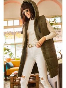 Olalook Kamizelka pikowana w kolorze khaki rozmiar: S. Brązowe kamizelki Olalook, s, bez wzorów, bez kołnierzyka, bez ramiączek, bez kaptura. Za 105,38 zł.