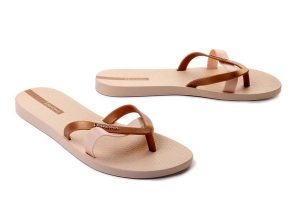 IPANEMA Kirei FEM 81805 beige/gold, klapki japonki damskie. Brązowe klapki Ipanema, bez wzorów, bez obcasa. Za 47,99 zł.
