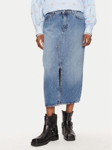 Mustang Spódnica jeansowa Eureka 1015589 Niebieski Slim Fit. Niebieskie spódnice Mustang, bez wzorów, z bawełny. Za 179,99 zł.
