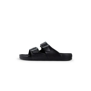 Klapki damskie Fila Matero. Czarne klapki Fila, bez wzorów, bez obcasa. Za 79,00 zł.