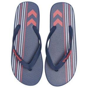 Klapki z wieloma paskami Hummel. Niebieskie klapki Hummel, bez wzorów, bez obcasa. Za 127,00 zł.