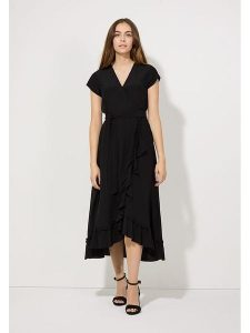 More & More Sukienka w kolorze czarnym rozmiar: 40. Czarne sukienki More & More, bez wzorów, z tkaniny, bez kołnierzyka, bez ramiączek, maxi. Za 211,81 zł.