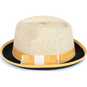 Kapelusz damski Stylish beżowy (cz17223). Kapelusze marki Art of Polo. Za 40,31 zł.