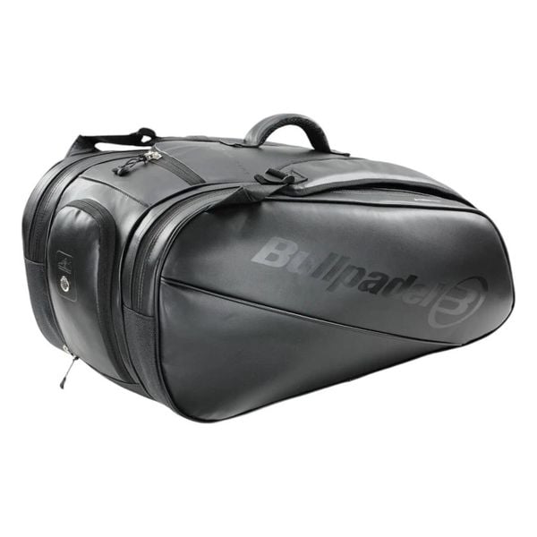 Plecak Bullpadel Casual 005. Czarne plecaki BULLPADEL. Za 305,25 zł.