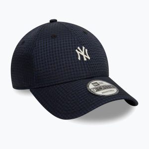 Czapka z daszkiem New Era Seersucker 9Forty New York Yankees. Niebieskie czapki New Era, bez wzorów. Za 129,99 zł.