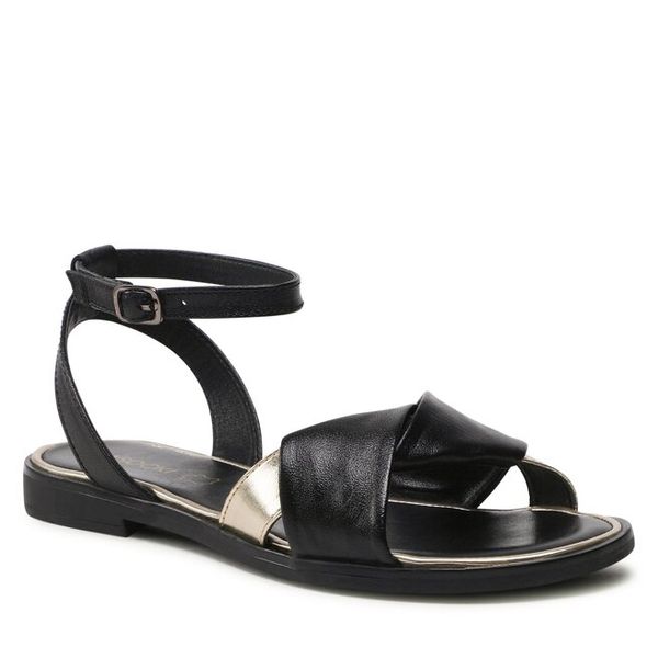 Sandały Lasocki. Czarne sandały Lasocki, bez wzorów, bez obcasa, na płaskiej podeszwie, bez zapięcia. Za 169,99 zł.