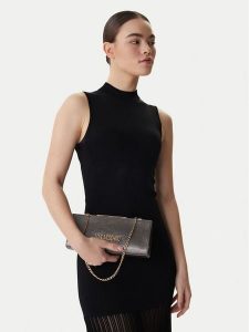 LOVE MOSCHINO Torebka JC4144PP1OLS0910 Szary. Szare torebki klasyczne LOVE MOSCHINO, bez wzorów, ze skóry, bez dodatków. Za 654,99 zł.