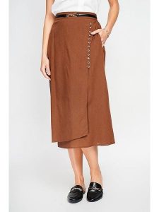 Le Jardin du Lin Spódnica w kolorze jasnobrązowym rozmiar: 42. Brązowe spódnice Le jardin du lin, bez wzorów, klasyczne, midi. Za 130,99 zł.