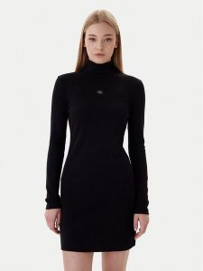 Calvin Klein Jeans Sukienka codzienna LV047E204G Czarny Slim Fit. Czarne kombinezony Calvin Klein Jeans, s, bez wzorów, z bawełny, bez kołnierzyka, bez ramiączek. Za 449,99 zł.