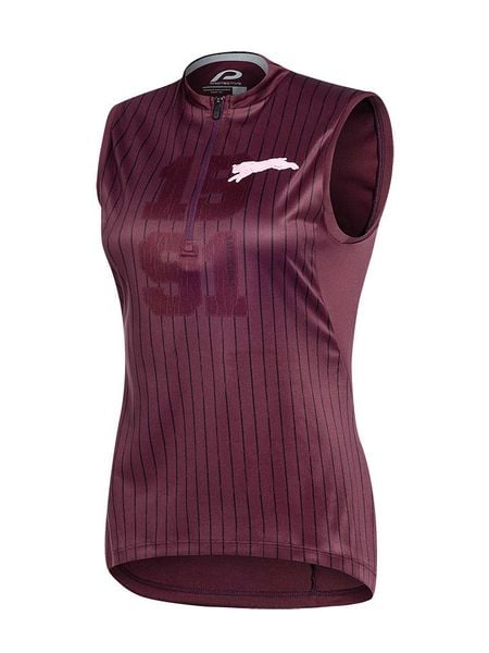 Protective Top kolarski w kolorze czerwonym rozmiar: 40. Czerwone topy Protective, bez wzorów, z materiału, bez kołnierzyka, bez ramiączek. Za 130,81 zł.