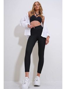 Trend Alacati Legginsy w kolorze czarnym rozmiar: S. Czarne legginsy Trend Alacati, bez wzorów, z bawełny, z podwyższonym stanem. Za 65,23 zł.