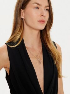 Tory Burch Naszyjnik Miller Pave Layered 163733 Złoty. Żółte naszyjniki Tory Burch, metalowe. Za 829,99 zł.