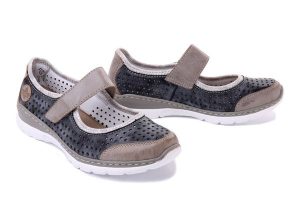 RIEKER L32B5-42 blue combination, półbuty damskie. Niebieskie półbuty Rieker, na lato, bez wzorów, bez obcasa, bez zapięcia. Za 223,93 zł.