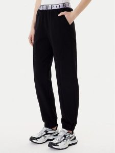 EA7 Emporio Armani Spodnie dresowe 7W001154 AF12501 UC001 Czarny Regular Fit. Czarne spodnie dresowe EA7 Emporio Armani, xl, bez wzorów, z dresówki. Za 489,99 zł.