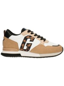 GAP Sneakersy "New York" w kolorze jasnobrązowo-białym rozmiar: 39. Brązowe trampki GAP, bez wzorów, bez zapięcia. Za 213,18 zł.