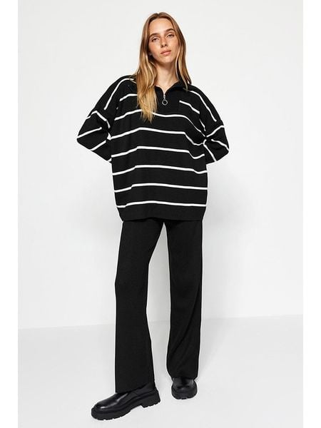 Trendyol 2-częściowy zestaw w kolorze czarnym rozmiar: L. Czarne swetry oversize Trendyol, l, bez wzorów, bez ramiączek. Za 153,71 zł.