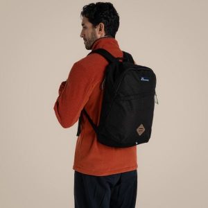 Klasyczny plecak Craghoppers Kiwi II. Czarne plecaki Craghoppers. Za 259,60 zł.