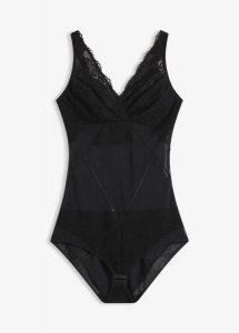 Body modelujące z koronką, lekki stopień modelowania. Czarne body i gorsety bonprix, bez wzorów, z koronki. Za 44,99 zł.