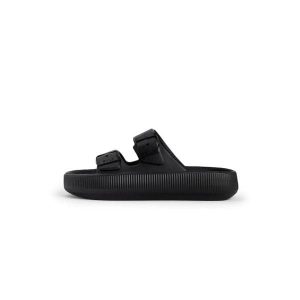 Klapki damskie Fila Tireno. Czarne klapki Fila, bez wzorów, bez obcasa. Za 89,99 zł.