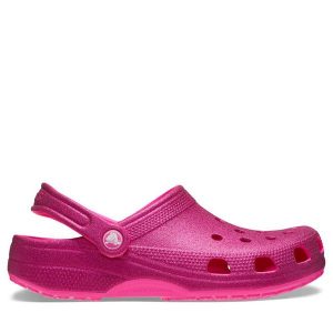 Klapki Crocs. Czerwone klapki Crocs, bez wzorów, bez obcasa. Za 259,99 zł.