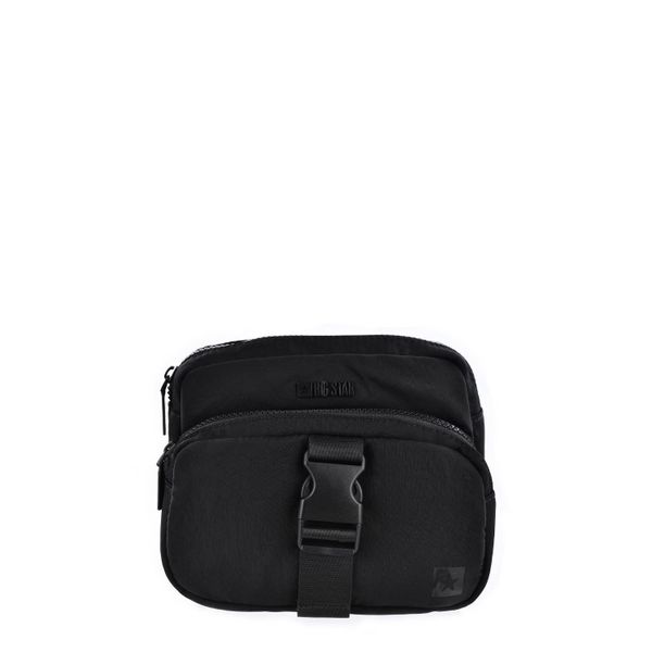 Torba damska Big Star, materiał tekstylny w czarnym kolorze z kompaktową konstrukcją regulowanym paskiem z klamrą oraz zamykanymi kieszeniami na zame. Czarne listonoszki Big Star Accessories, bez wzorów, z materiału, bez dodatków. Za 119,00 zł.