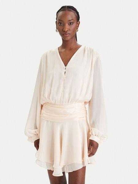 Guess Sukienka koktajlowa W6GK46 W1931 Pomarańczowy Regular Fit. Brązowe sukienki Guess, m, z aplikacjami, z syntetyku, wizytowe, bez kołnierzyka, bez ramiączek. Za 614,99 zł.