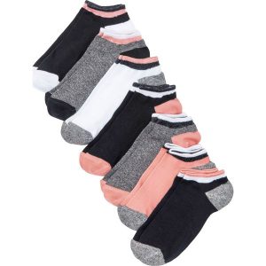 Skarpety do sneakersów z bawełny organicznej (7 par). Czarne skarpetki bonprix, bez wzorów, z bawełny. Za 47,99 zł.