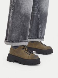 G-Star Raw Trapery CEO-WI34-MANYA-06 Khaki. Brązowe buty zimowe G-Star Raw, z nubiku, bez obcasa, bez zapięcia. Za 399,99 zł.