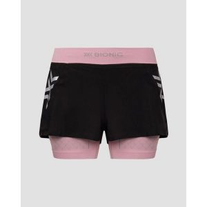 Spodenki biegowe damskie X-Bionic Twyce Race 2in1 Shorts Black Pink. Czarne szorty X BIONIC, bez wzorów. W wyprzedaży za 350,00 zł.