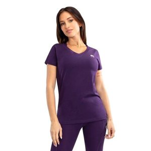 Koszulka damska Venum Essential Women'S T-Shirt. Fioletowe t-shirty VENUM, m, bez wzorów, bez kołnierzyka, bez ramiączek. Za 129,99 zł.