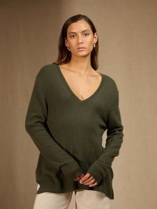 Perfect Cashmere Kaszmirowy sweter "Lova" w kolorze khaki rozmiar: M. Brązowe swetry oversize Perfect Cashmere, m, bez wzorów, z kaszmiru, bez ramiączek. Za 347,99 zł.