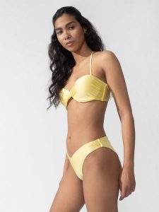 4F Góra od bikini damska M. Żółte bikini 4f, bez wzorów, z materiału. W wyprzedaży za 4,99 zł.