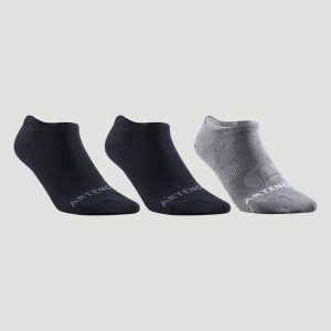 Skarpety sportowe tenis Artengo RS160 Low 3 pary. Czarne skarpetki ARTENGO, bez wzorów, z bawełny. Za 29,99 zł.