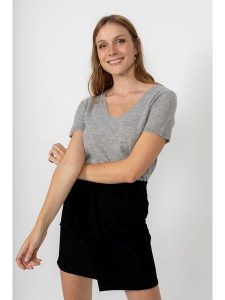 Perfect Cashmere Kaszmirowa koszulka "Efimia" w kolorze szarym rozmiar: L. Szare bluzki Perfect Cashmere, l, bez wzorów, z kaszmiru, bez kołnierzyka, bez ramiączek. Za 267,29 zł.