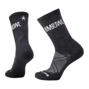 Skarpety trekkingowe Smartwool Athletic SMRTWL Logo Crew. Czarne skarpetki Smartwool, bez wzorów, z wełny. Za 99,99 zł.