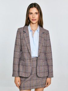 Marynarka damska z dodatkiem wełny w kratę Linneta 000. Czerwone marynarki i żakiety Big Star, l, bez wzorów, z denimu, eleganckie. Za 359,99 zł.